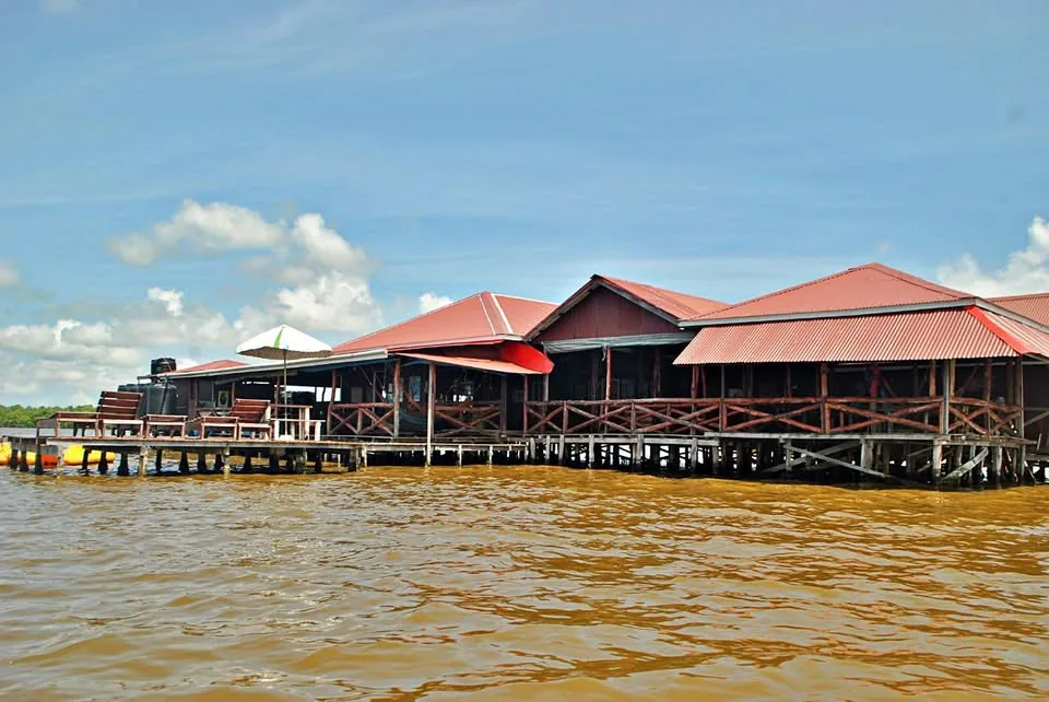Mantje Bigi Pan Tours in Nickerie