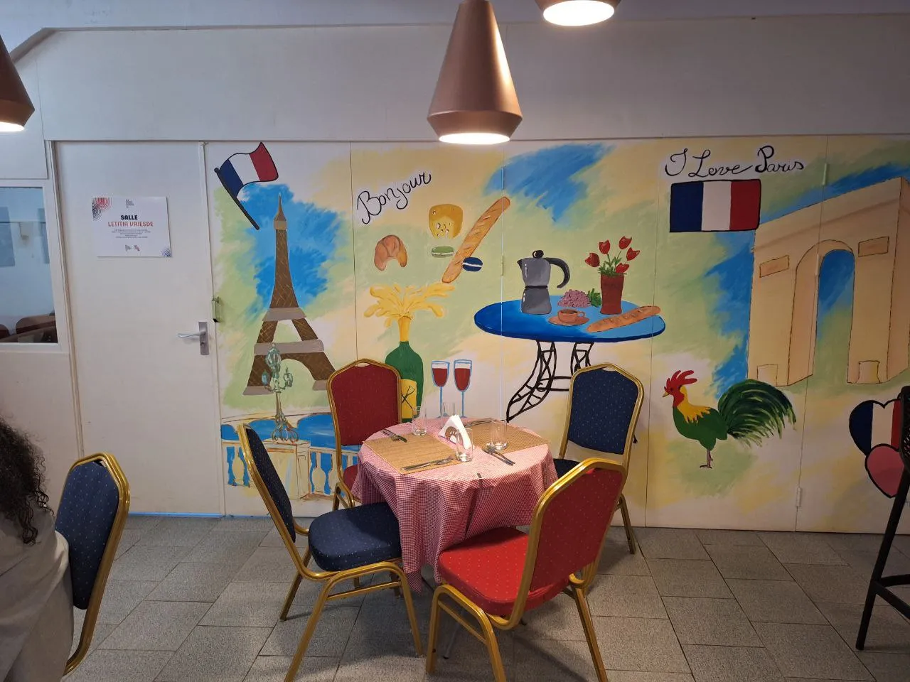Bistro Lequatorze